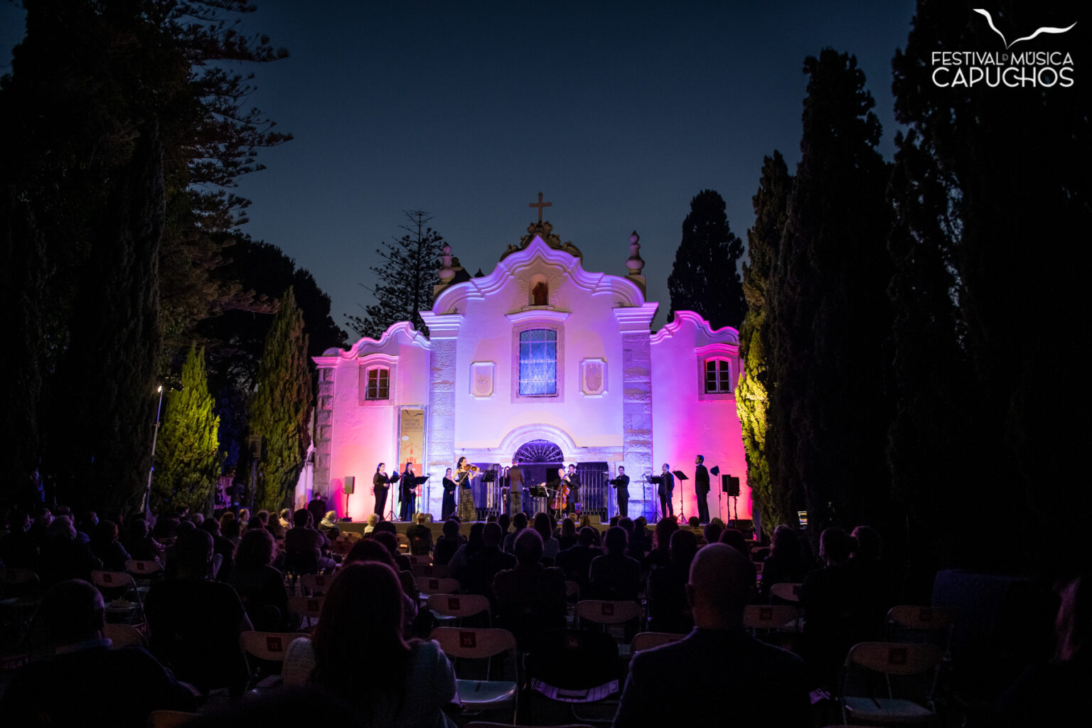 FESTIVAL DOS CAPUCHOS - CONCERTO DE ABERTURA - Viviane Hagner - violino; Adrian Brendel - Violoncelo; Coro Officium Ensemble e Pedro Teixeira - no público com a presença de Alfred Brendel e esposa; Inês de Medeiros - Presidente da Câmara de Almada, Dr. Robert Zischg - Embaixador da Áustria em Portugal, Manuel Heitor - Ministro da Ciência, Tecnologia e Ensino Superior e Maestro Filipe Pinto-Ribeiro - Festival de Música dos Capuchos