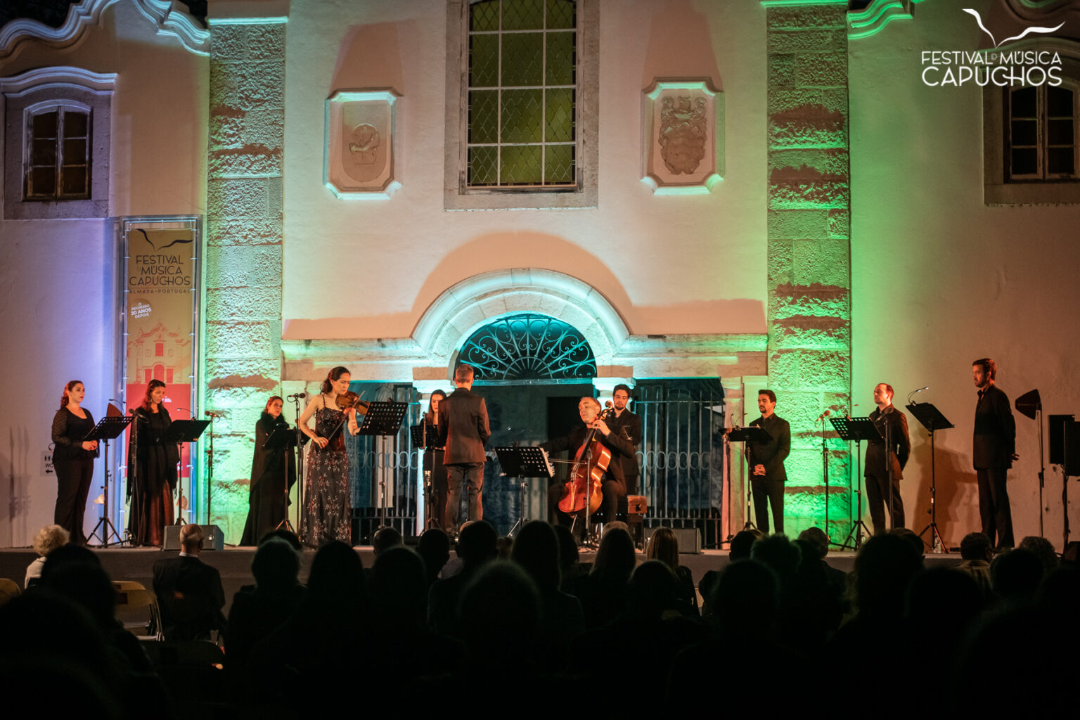 FESTIVAL DOS CAPUCHOS - CONCERTO DE ABERTURA - Viviane Hagner - violino; Adrian Brendel - Violoncelo; Coro Officium Ensemble e Pedro Teixeira - no público com a presença de Alfred Brendel e esposa; Inês de Medeiros - Presidente da Câmara de Almada, Dr. Robert Zischg - Embaixador da Áustria em Portugal, Manuel Heitor - Ministro da Ciência, Tecnologia e Ensino Superior e Maestro Filipe Pinto-Ribeiro - Festival de Música dos Capuchos