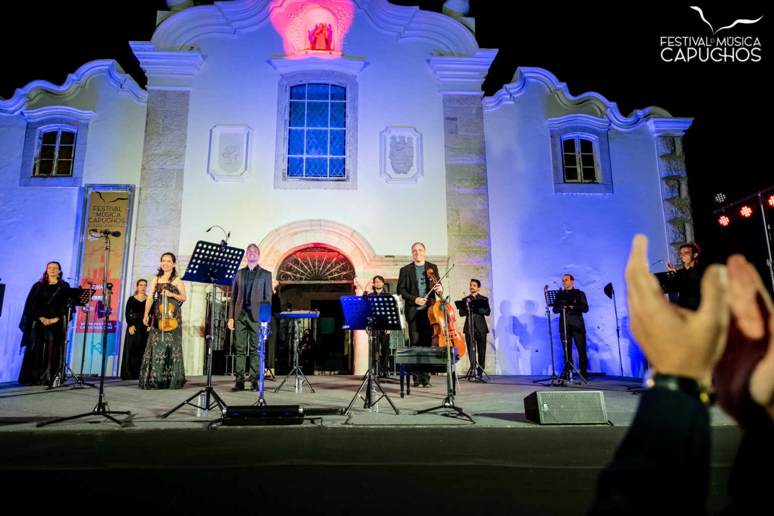 FESTIVAL DOS CAPUCHOS - CONCERTO DE ABERTURA - Viviane Hagner - violino; Adrian Brendel - Violoncelo; Coro Officium Ensemble e Pedro Teixeira - no público com a presença de Alfred Brendel e esposa; Inês de Medeiros - Presidente da Câmara de Almada, Dr. Robert Zischg - Embaixador da Áustria em Portugal, Manuel Heitor - Ministro da Ciência, Tecnologia e Ensino Superior e Maestro Filipe Pinto-Ribeiro - Festival de Música dos Capuchos